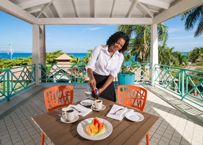 Deja Resort 3*